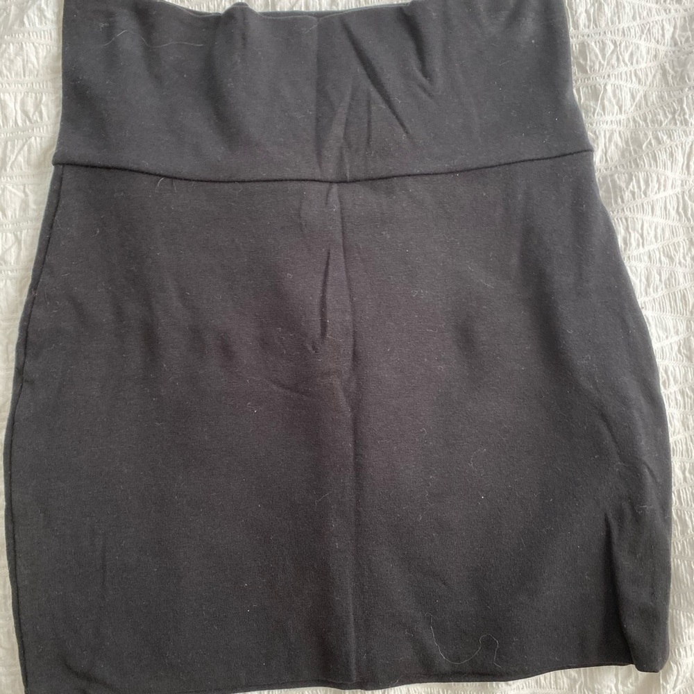 Black high waisted pencil skirt
